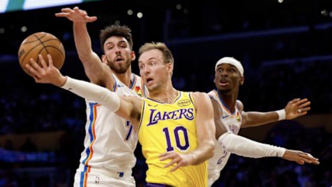 Lakers’ fading fast, now face fight to hold home court